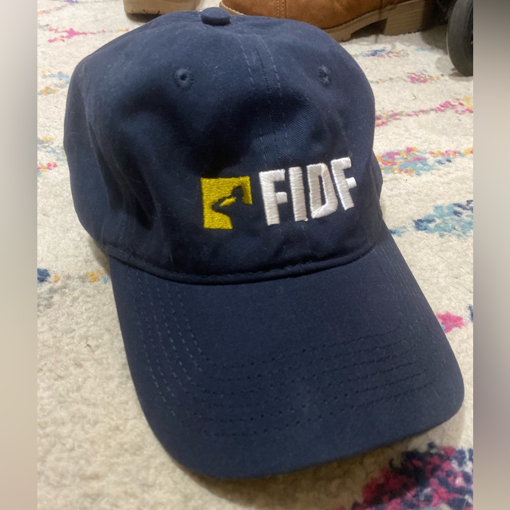 Navy blue hat 🧢